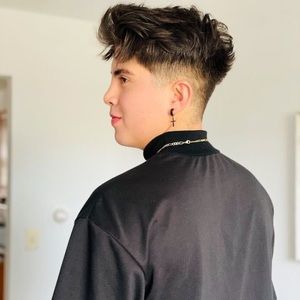 Meet your Posher, Christopher